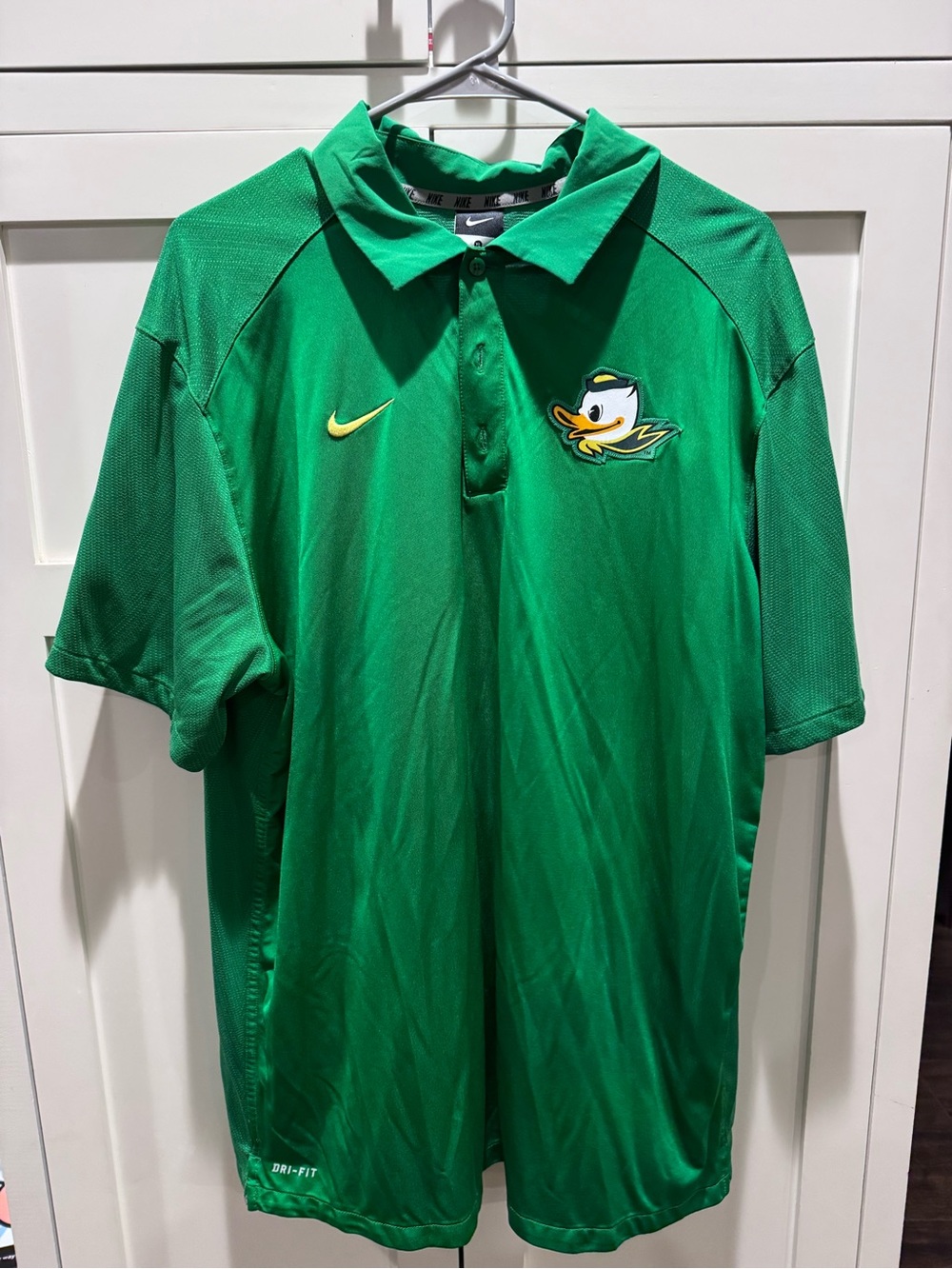 Nike Men's Bright Green Polo Shirt - University of Oregon - Ducks